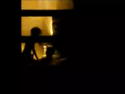 لاتین با گربه شیرین روی انیمیشن sex خروس می پرد