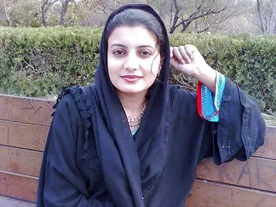 سبزه جذاب خروس را می فیلم پورن انیمیشن مکد و به سختی فاک می شود