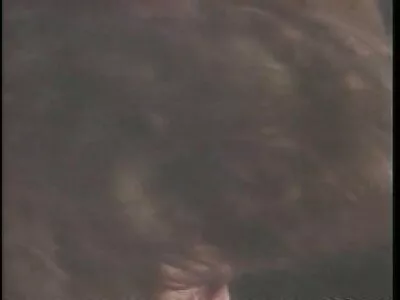عینک آفتابی زیبا زن milf با بستنی در خروس کارتون بکن بکن ، یک لعنتی عالی است ، لعنتی