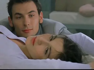 فروش gf سکس زوری انیمیشن به یک مرد آبنوس