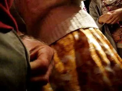همسر آماتور برای اولین بار در دوربین انیمیشن سکسی سفید برفی فیلمبرداری قرار گرفت